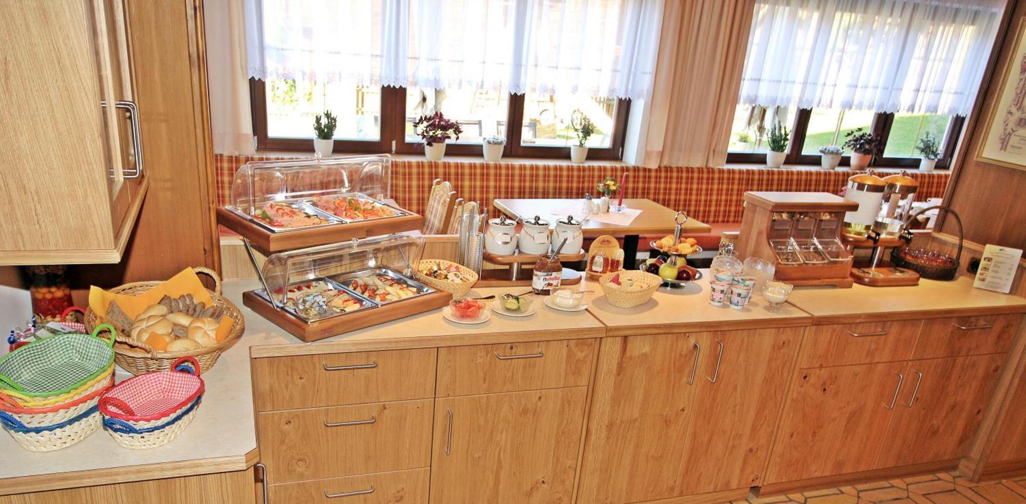 Das Kleine Berghotel Liesing Exterior foto