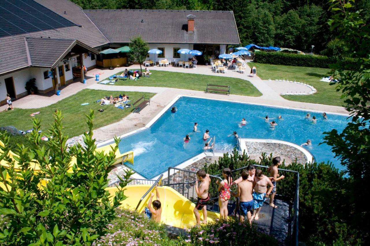 Das Kleine Berghotel Liesing Exterior foto